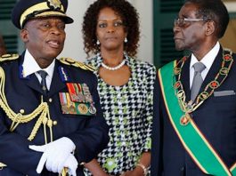 Chihuri and Mugabe 520x381 1