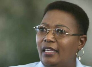 Deposed MDC-T leader Thokozani Khupe has announced that she has tested positive for COVID-19 a few days after losing her post to Douglas Mwonzora in a controversial election on Sunday