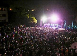 Thousands of Mbare residents turned out for the illegal New Year's Eve bash violating a government directive for people to avoid parties on the day