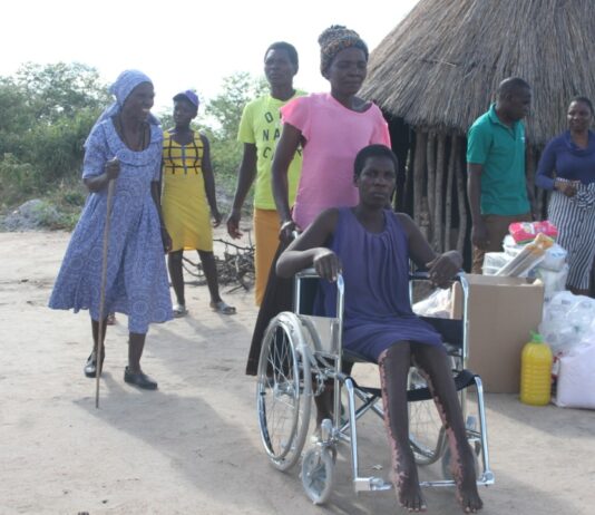 40-year-old Sipiwe Shokore who stays in Mhondoro-Ngezi has been struggling to fend for her family after being struck by lightning about a year ago