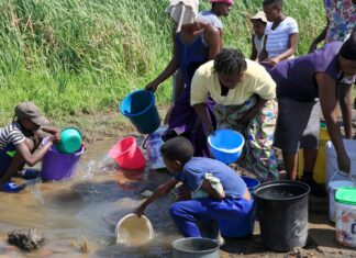 Most councils in Zimbabwe are struggling to provide water to their residents and government plans to promote roof-top water harvesting to ease the challenge