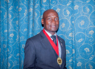 Mr Munzvandi
