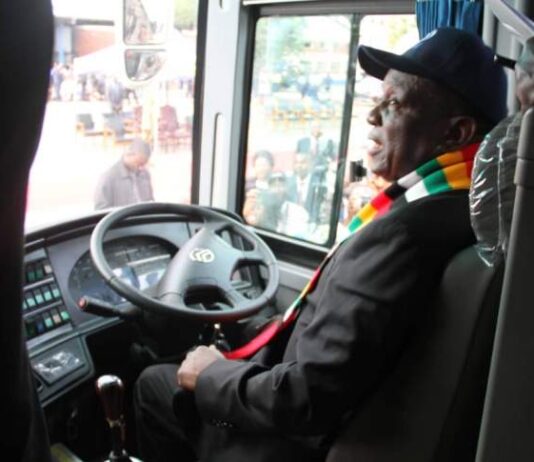 President Mnangagwas’ Zupco project to provide an efficient mass urban transport system has failed to impress commuters in urban areas who are always stranded during peak hours of the day