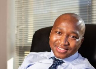 Mandla Lamba 400x550 1